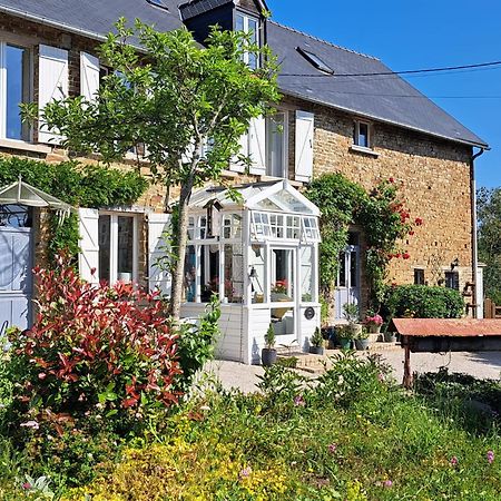 La Paix, Gite Bucolique En Normandie Conde-sur-Noireau Екстер'єр фото