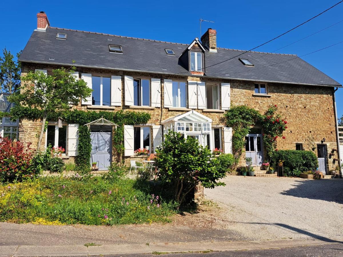 La Paix, Gite Bucolique En Normandie Conde-sur-Noireau Екстер'єр фото
